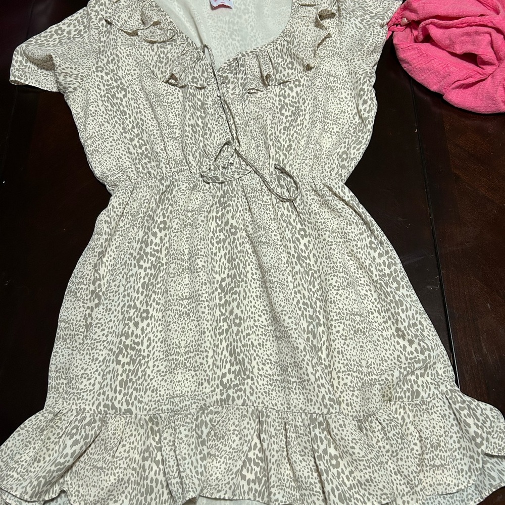 Stylish Dress in Cream and Gray